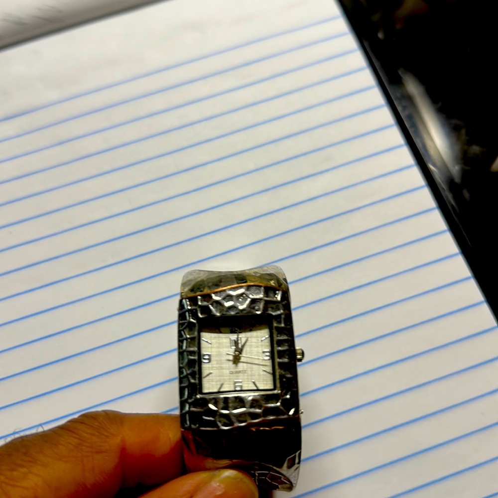 Quartz women’s watch